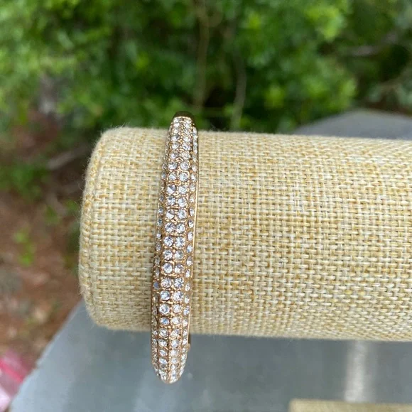 Gold & Crystals Hinged Bracelet - Picture 2 of 5